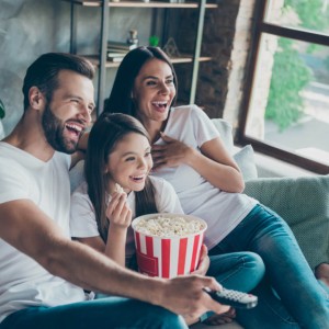 من أين تشتري اشتراك فالكون الأصلي؟ دليل الشراء الآمن والموثوق